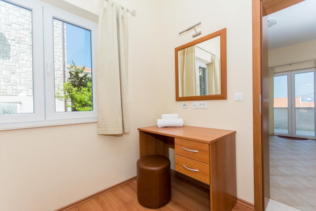 Apartments Dadic 챠브타트 외부 사진