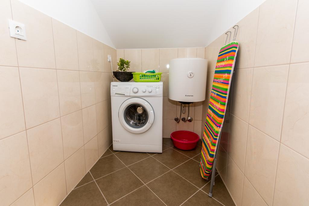 Apartments Dadic 챠브타트 외부 사진