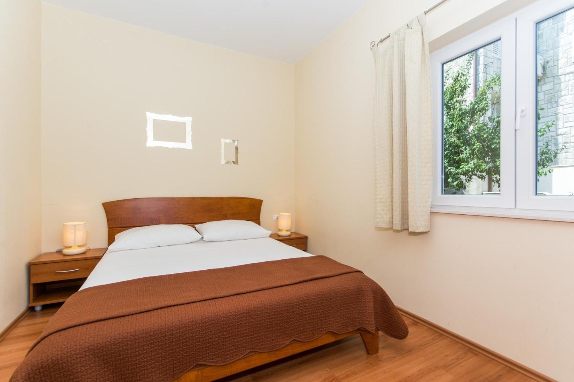 Apartments Dadic 챠브타트 객실 사진