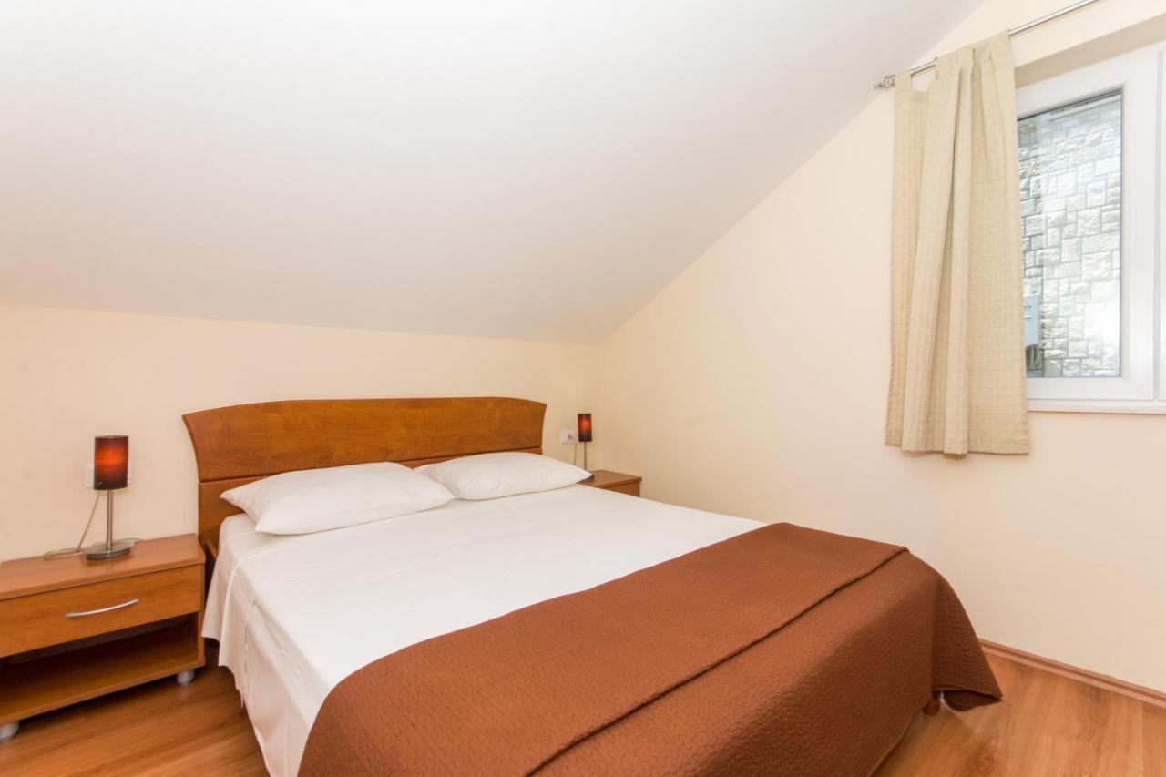 Apartments Dadic 챠브타트 외부 사진