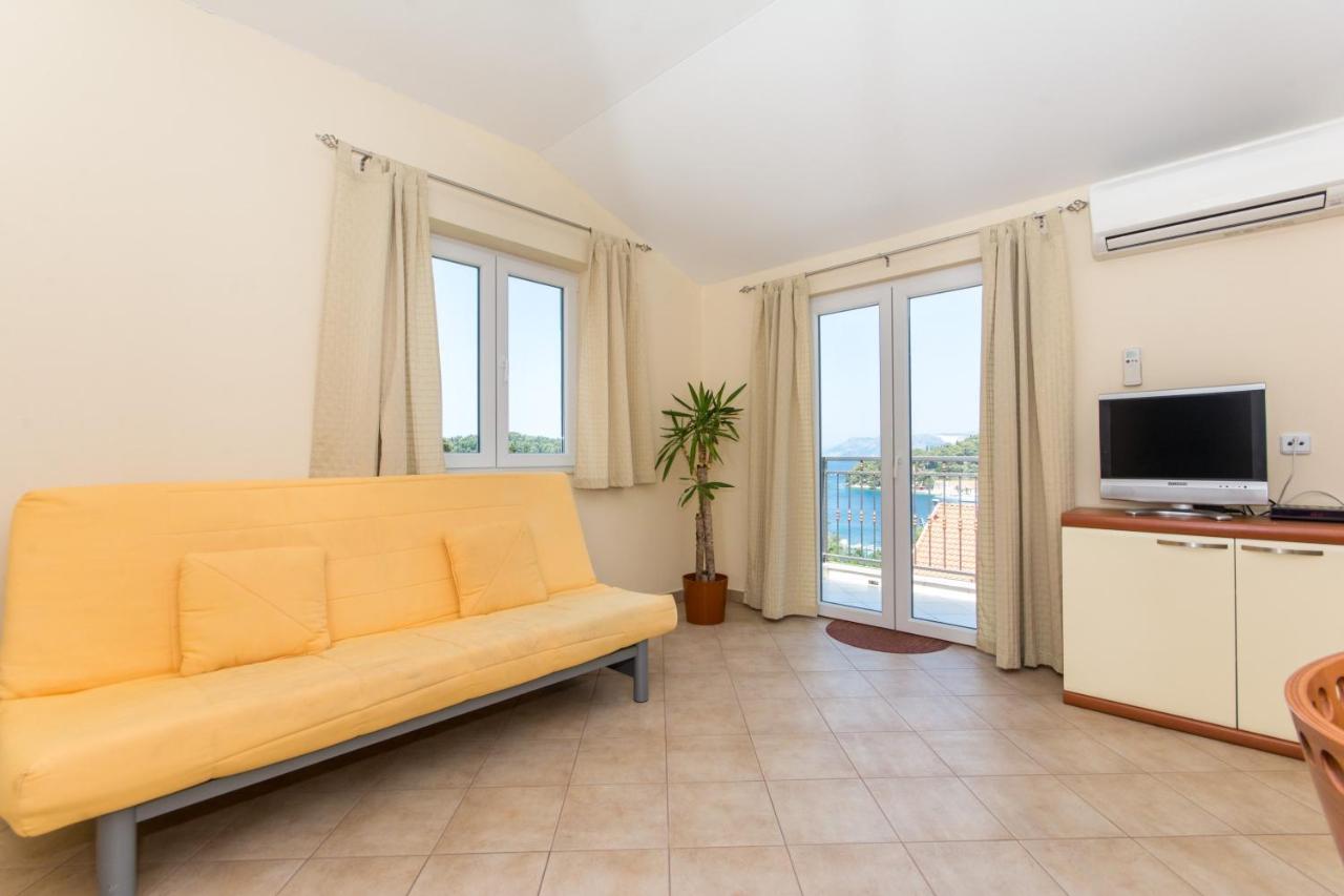 Apartments Dadic 챠브타트 외부 사진